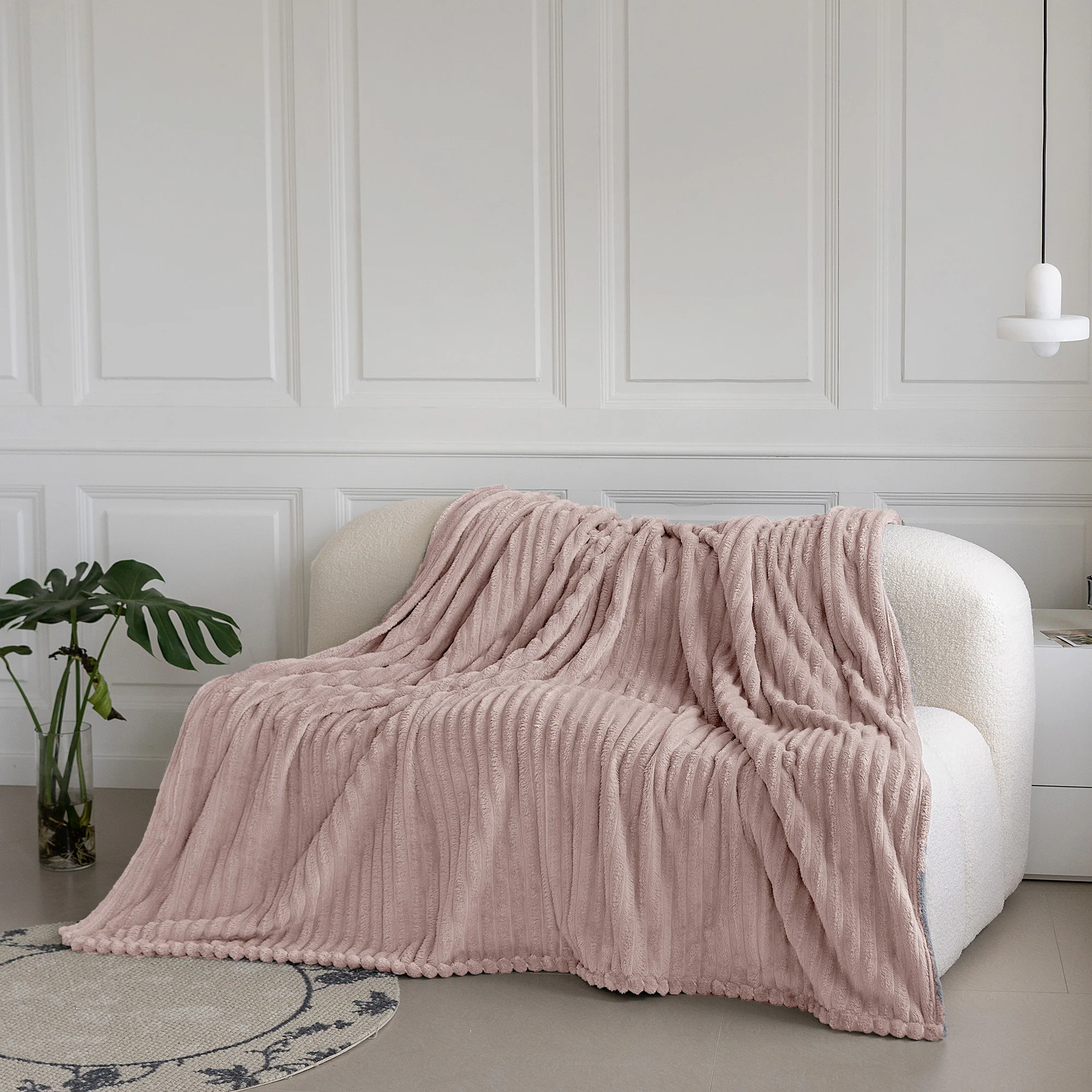 Velosso Blush Pink Super Chunky Cord Faux Mink Blanket - Image 3